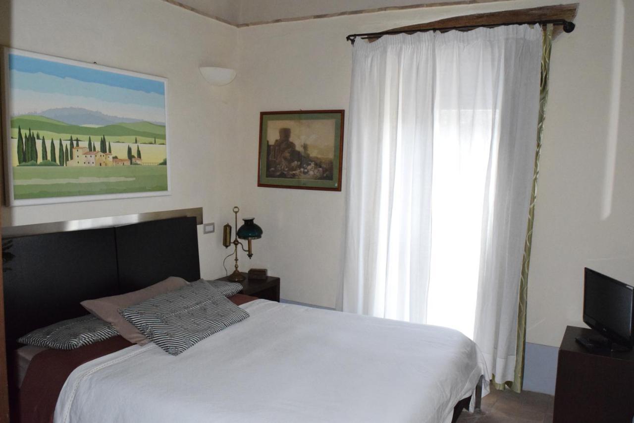 La Locanda Del Vino Nobile B&B Montepulciano Stazione Eksteriør bilde