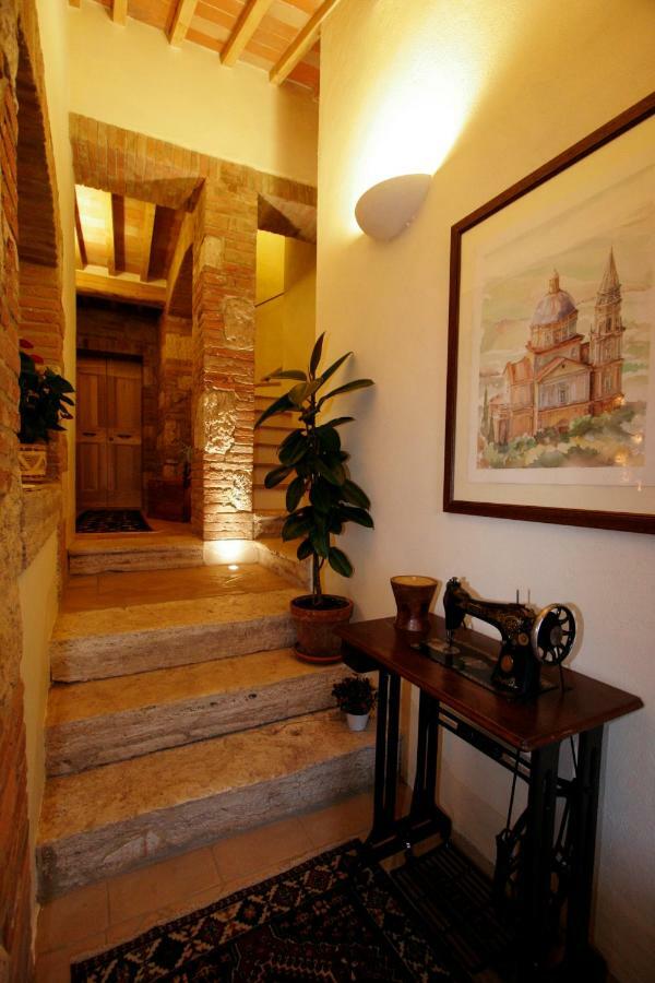 La Locanda Del Vino Nobile B&B Montepulciano Stazione Eksteriør bilde