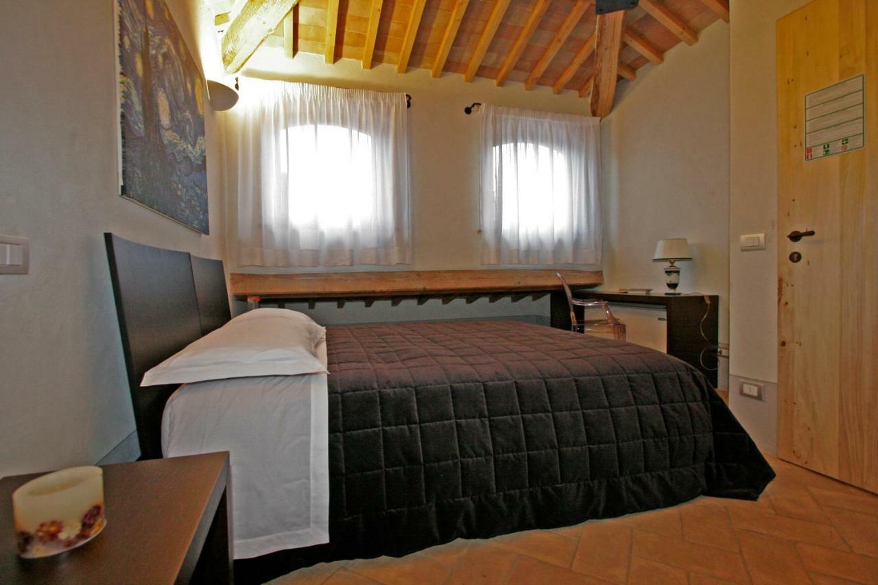 La Locanda Del Vino Nobile B&B Montepulciano Stazione Eksteriør bilde